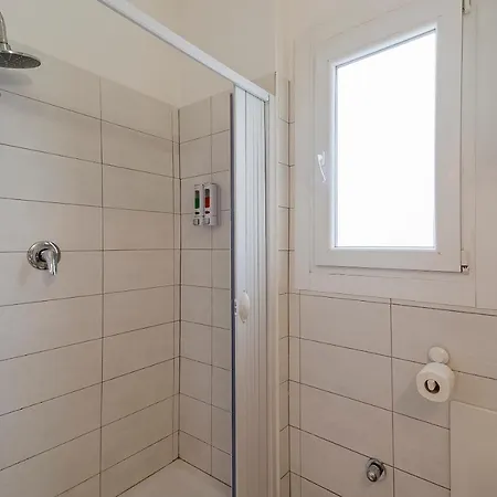 Apartamento Il Gattino Di - Trilocale Centro E Stazione Del Treno San Remo