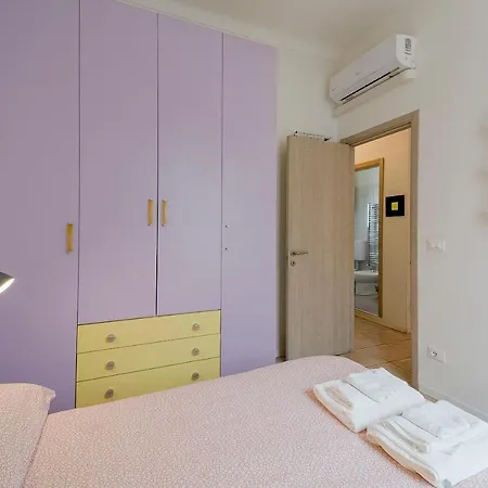 Il Gattino Di - Trilocale Centro E Stazione Del Treno Apartamento *