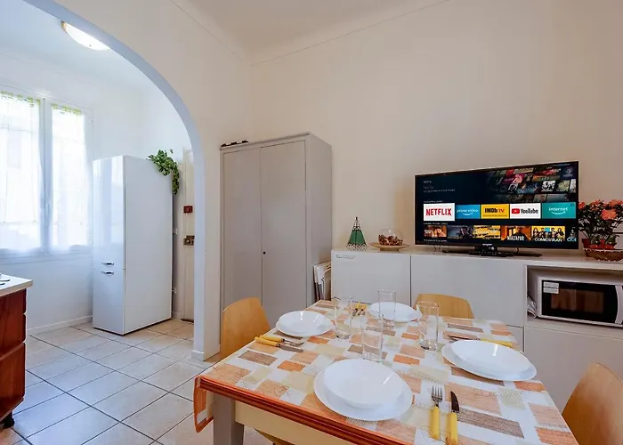 Il Gattino Di 1 - Centro E Stazione Del Treno Sanremo