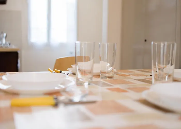 Il Gattino Di 1 - Centro E Stazione Del Treno * Sanremo